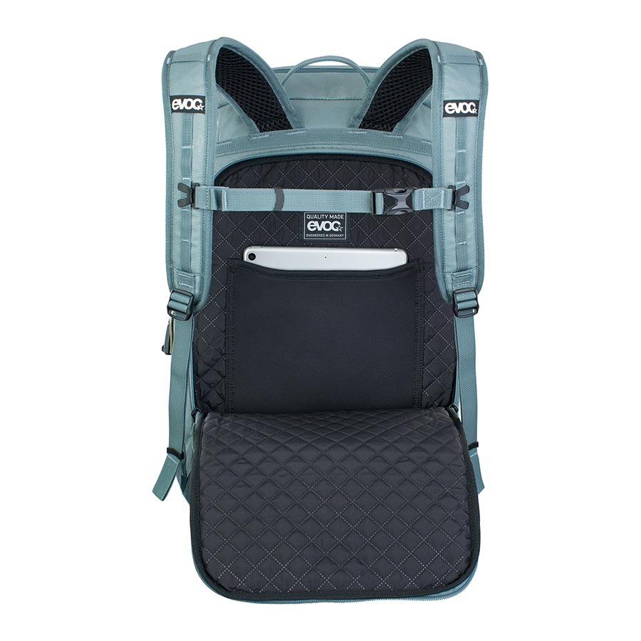 EVOC, Mission Pro, 28L, Backpack, Black