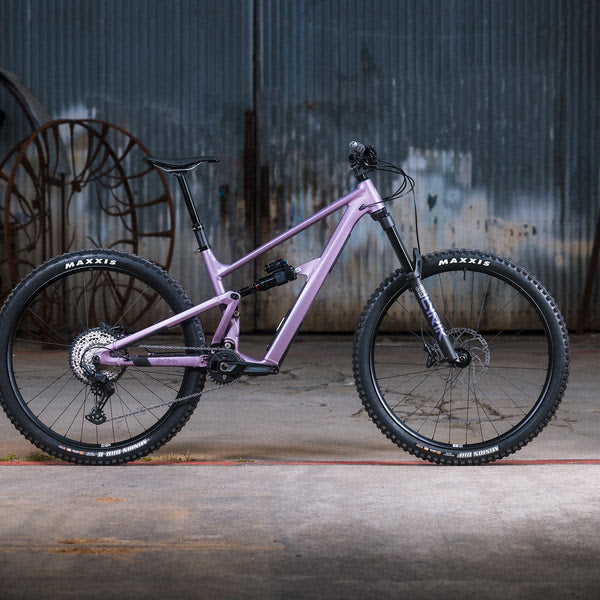 Ibis Ripmo AF S90 - Rose -Medium - DEMO With One up upgrade.