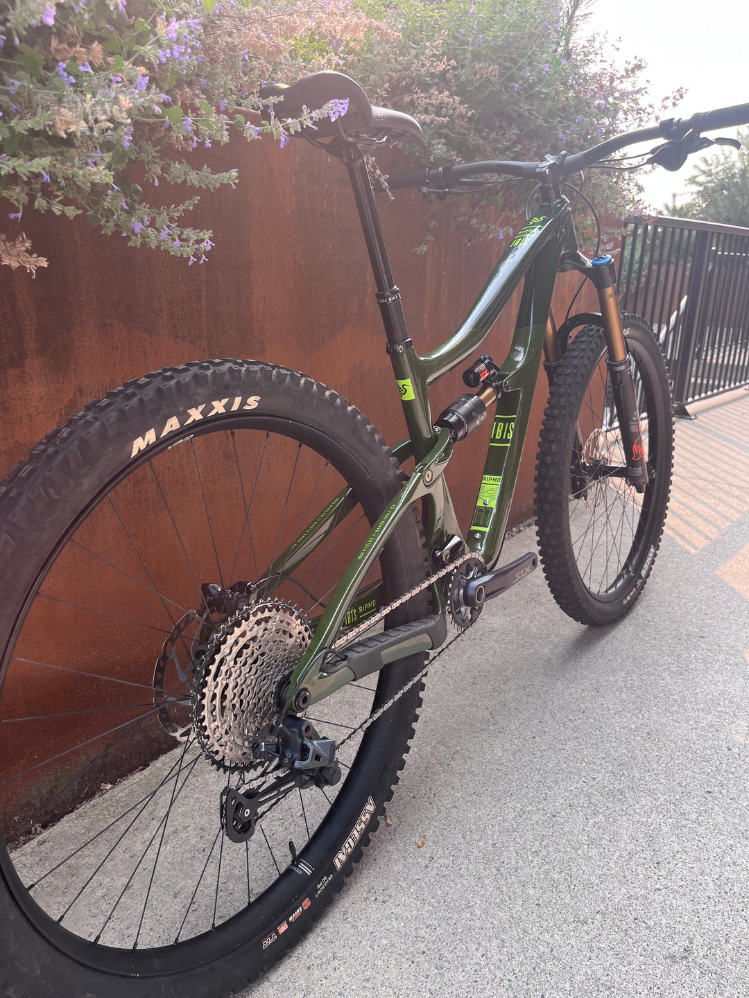 Ibis Ripmo SLX Bruce Banner Medium - Demo Bike