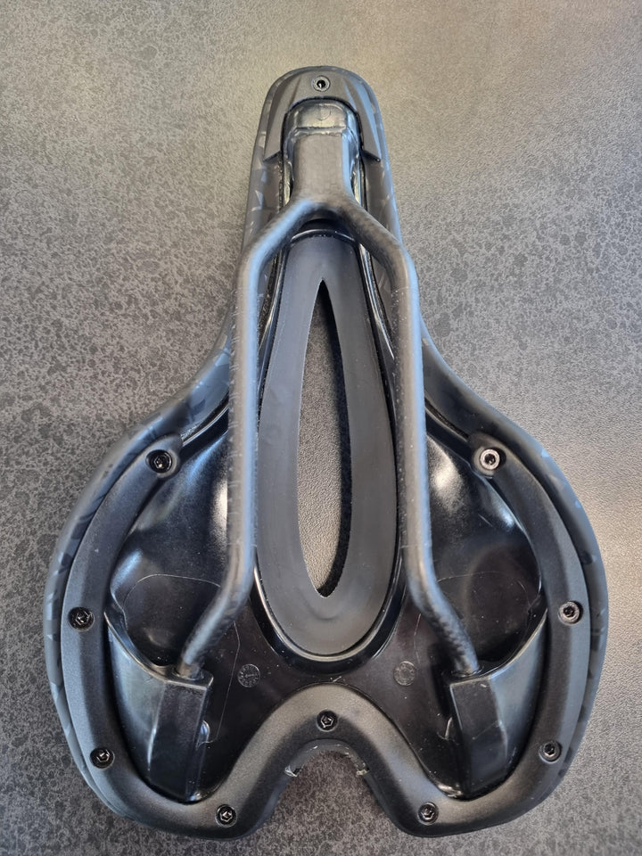 NinetyK Blackberry Jam Saddle 148mm Carbon Rails